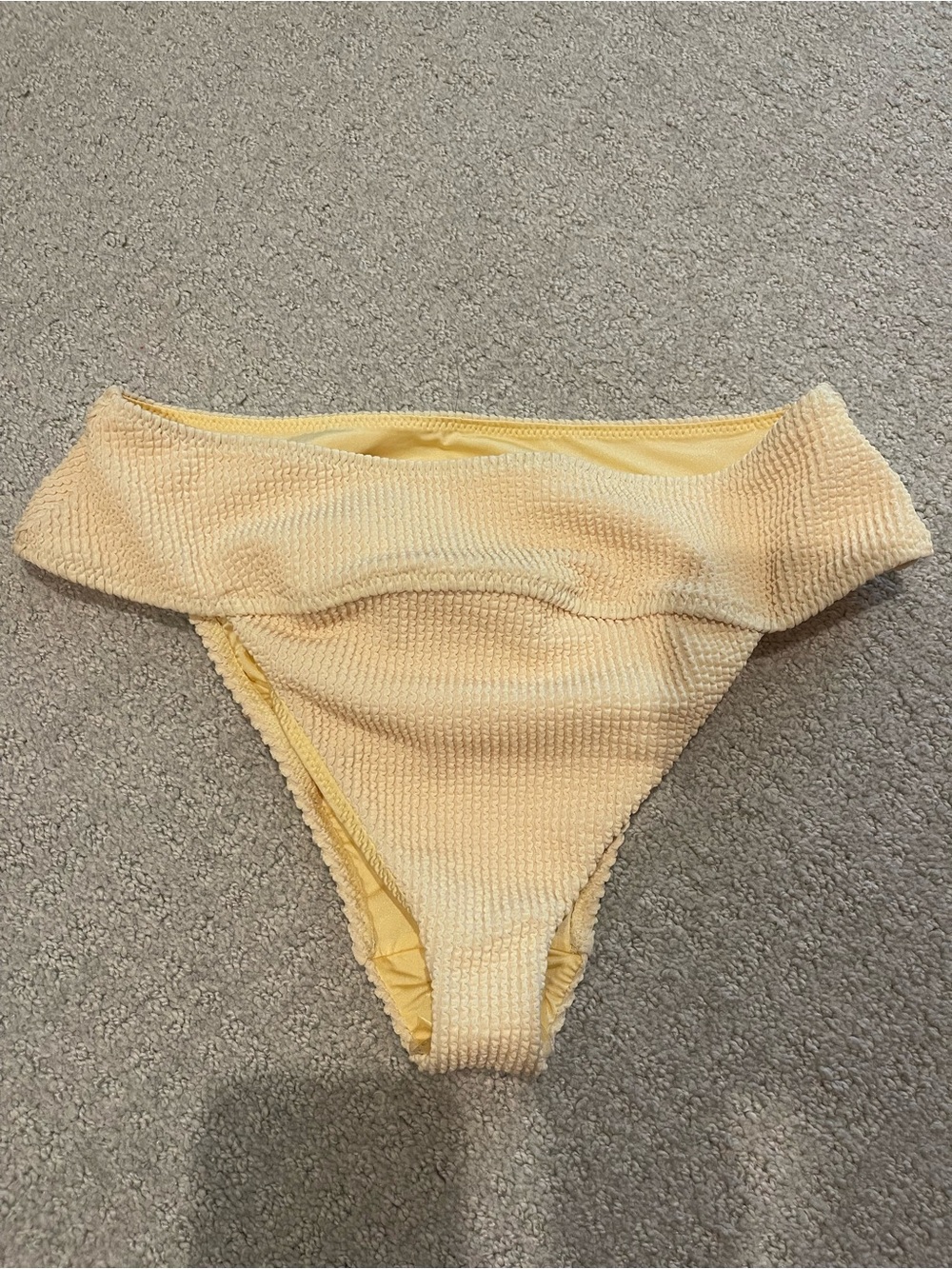 New Show Me Your Mumu Del Rey Bottom size Small Butter Yellow Scrunch S nwot